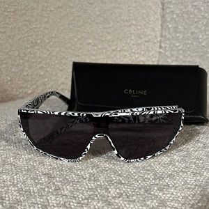 Brand New Never Worn - SS ‘22 Celine Zebra Shield Sunglasses